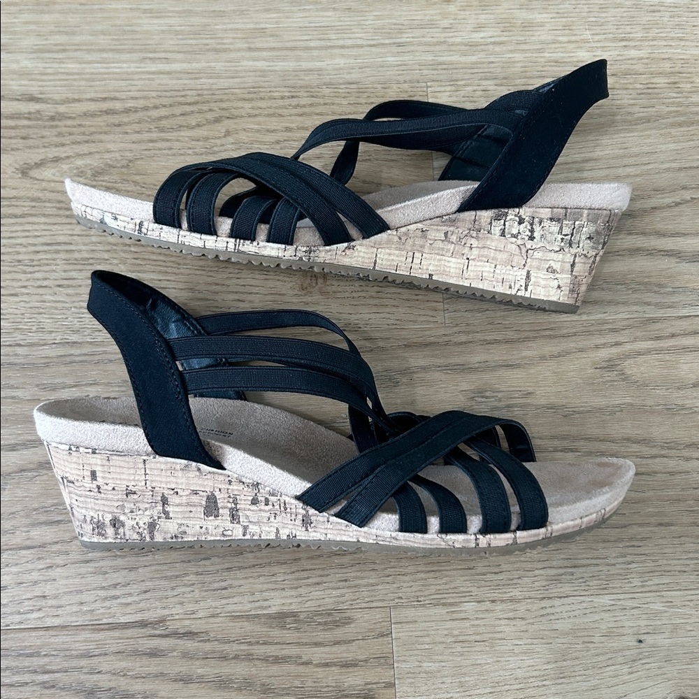 LifeStride Mallory Black Strappy Wedge Sandals EUC Size 7.5 - Picture 3 of 8